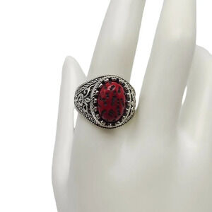 Red Black Acrylic Dotted Cabochon Silver Tone Dome Ring Size 11.25 Vintage